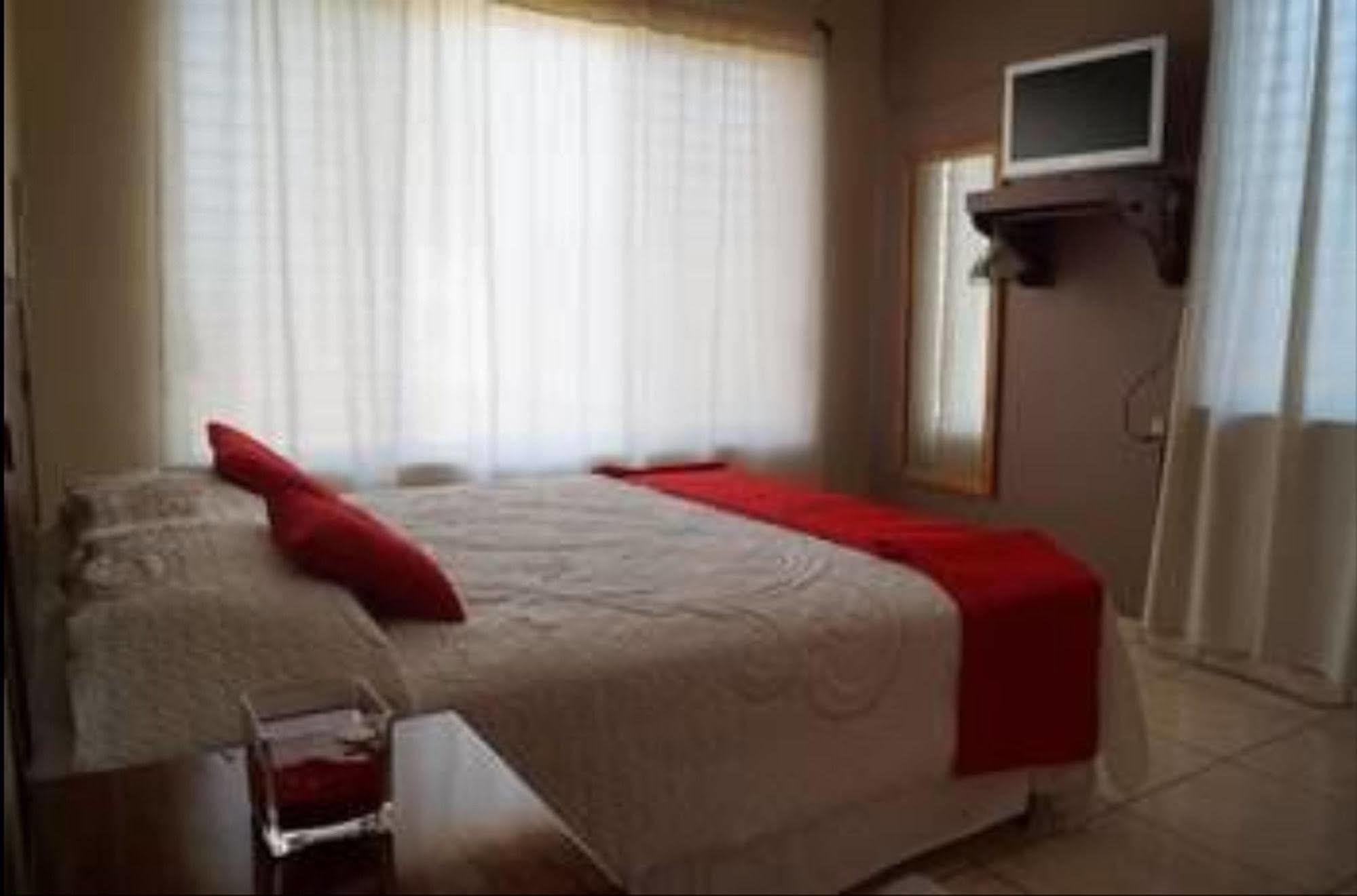 סן פדרו סולה Micro Hotel Rio De Piedras מראה חיצוני תמונה